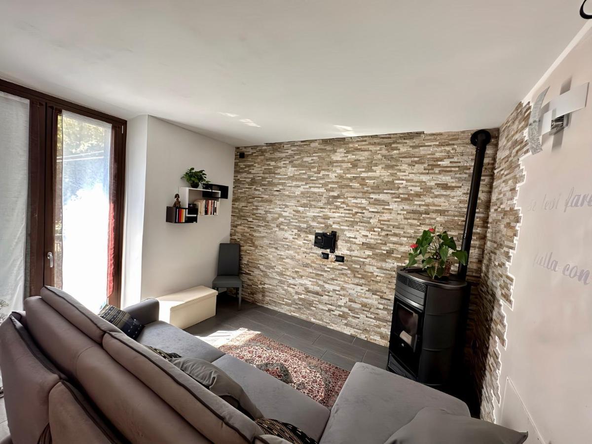 Apartamento Residenza Basilica Tirano Exterior foto